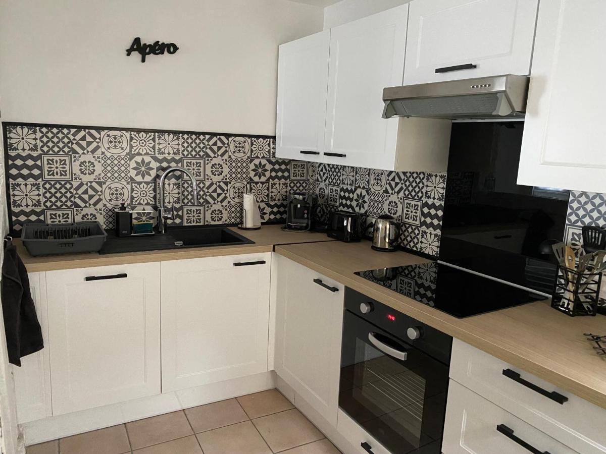 Le Marais Vous - Duplex En Centre-Ville. Провен Екстериор снимка