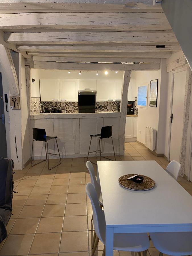 Le Marais Vous - Duplex En Centre-Ville. Провен Екстериор снимка