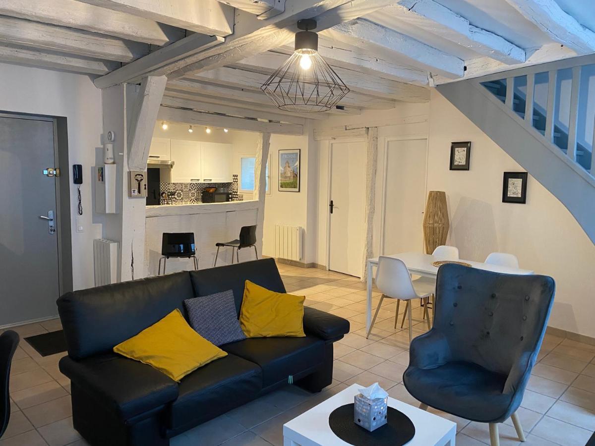 Le Marais Vous - Duplex En Centre-Ville. Провен Екстериор снимка